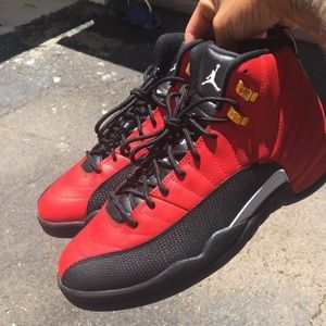 AIR JORDAN RETRO 12 reverse flu game (leather)